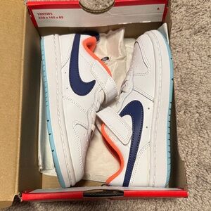 Nike Kids Court Borough Low Sneakers White/DK purple dust *NEW in box*